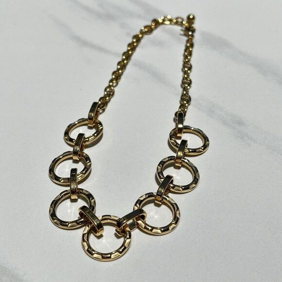 New! “Francesca” Gold Statement Circle Necklace - Picture 1 of 4